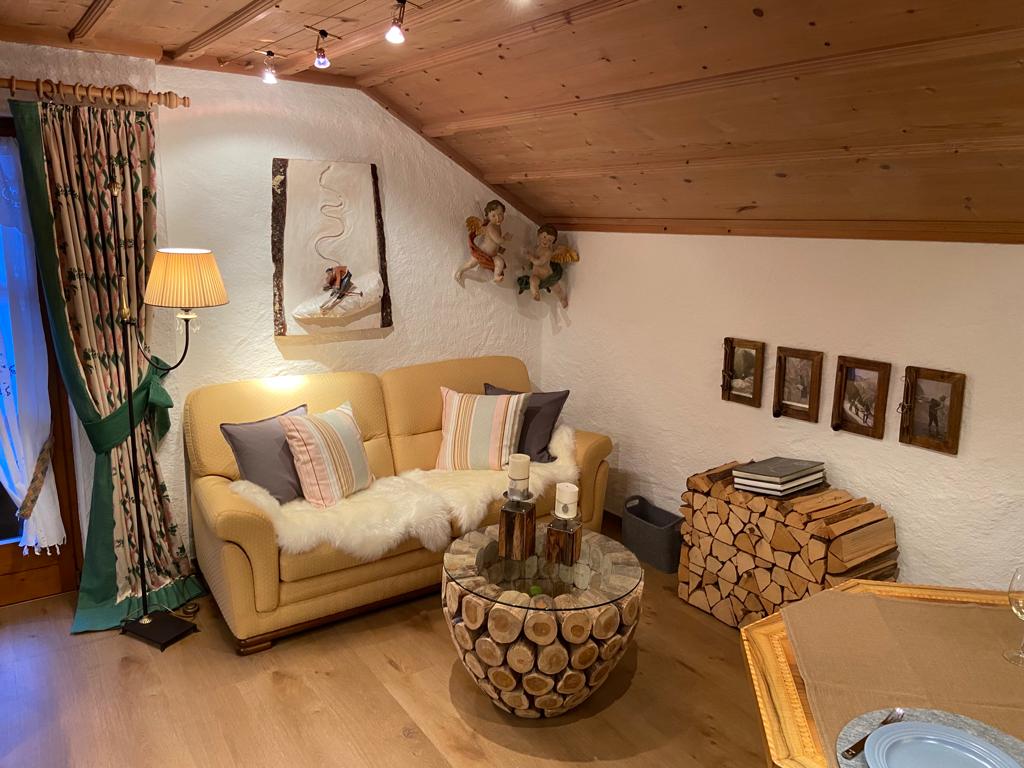 Appartment Alpspitze - Wohnraum